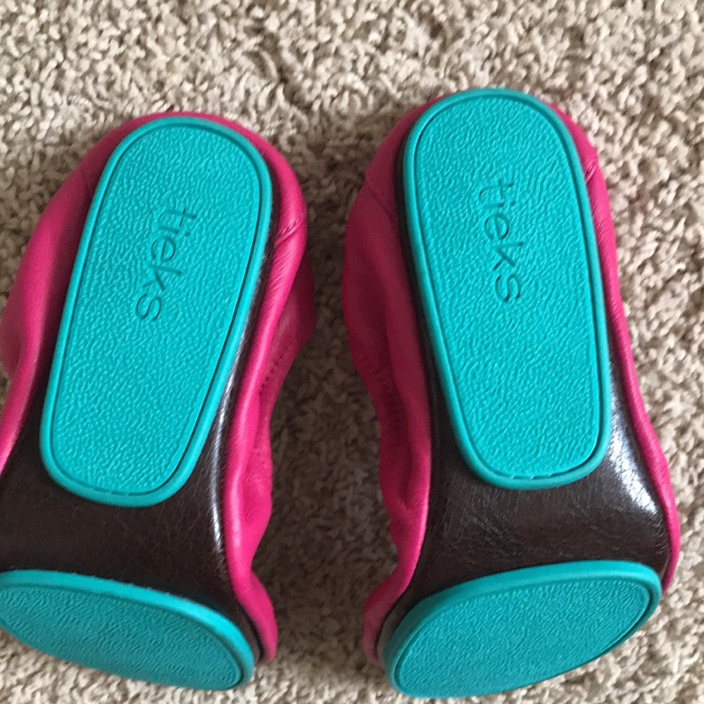 🐬TIEKS Fuchsia Blue Foldable Ballet Flats with Rounded Toe - Picture 7 of 13